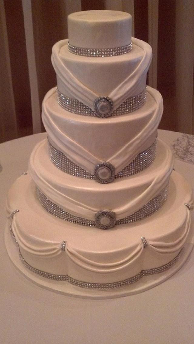 Rhinestone Wedding Cakes
 Cake Rhinestones Weddbook