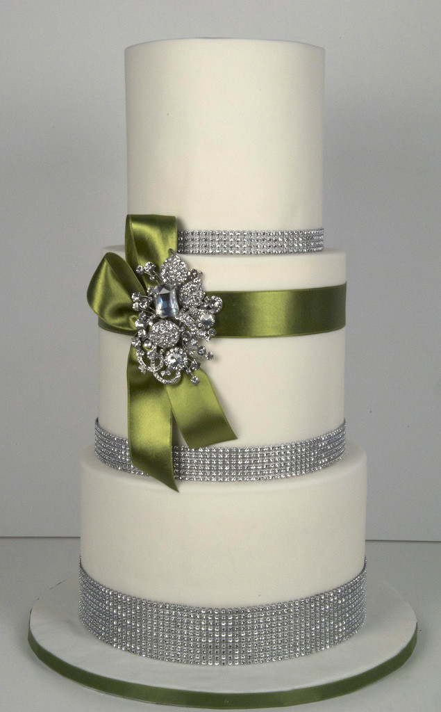 Rhinestone Wedding Cakes
 White Bling Wedding Cake Ideas and Designs