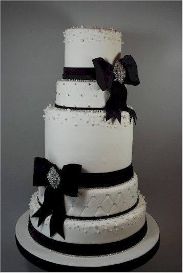 Rhinestones Wedding Cakes
 Cup a Dee Cakes Blog Rhinestone Bling Wedding Cake