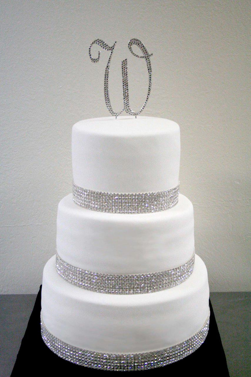 Rhinestones Wedding Cakes
 Posh Couture Cakes Where the luxuries of life meets cake