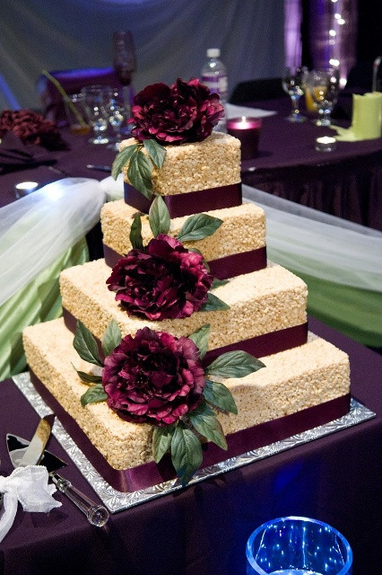 Rice Krispie Wedding Cakes
 25 Tasty And Easy To Make Rice Krispie Wedding Cakes