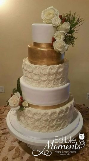 Richmond Wedding Cakes
 Edible Moments Wedding Cake Richmond TX WeddingWire