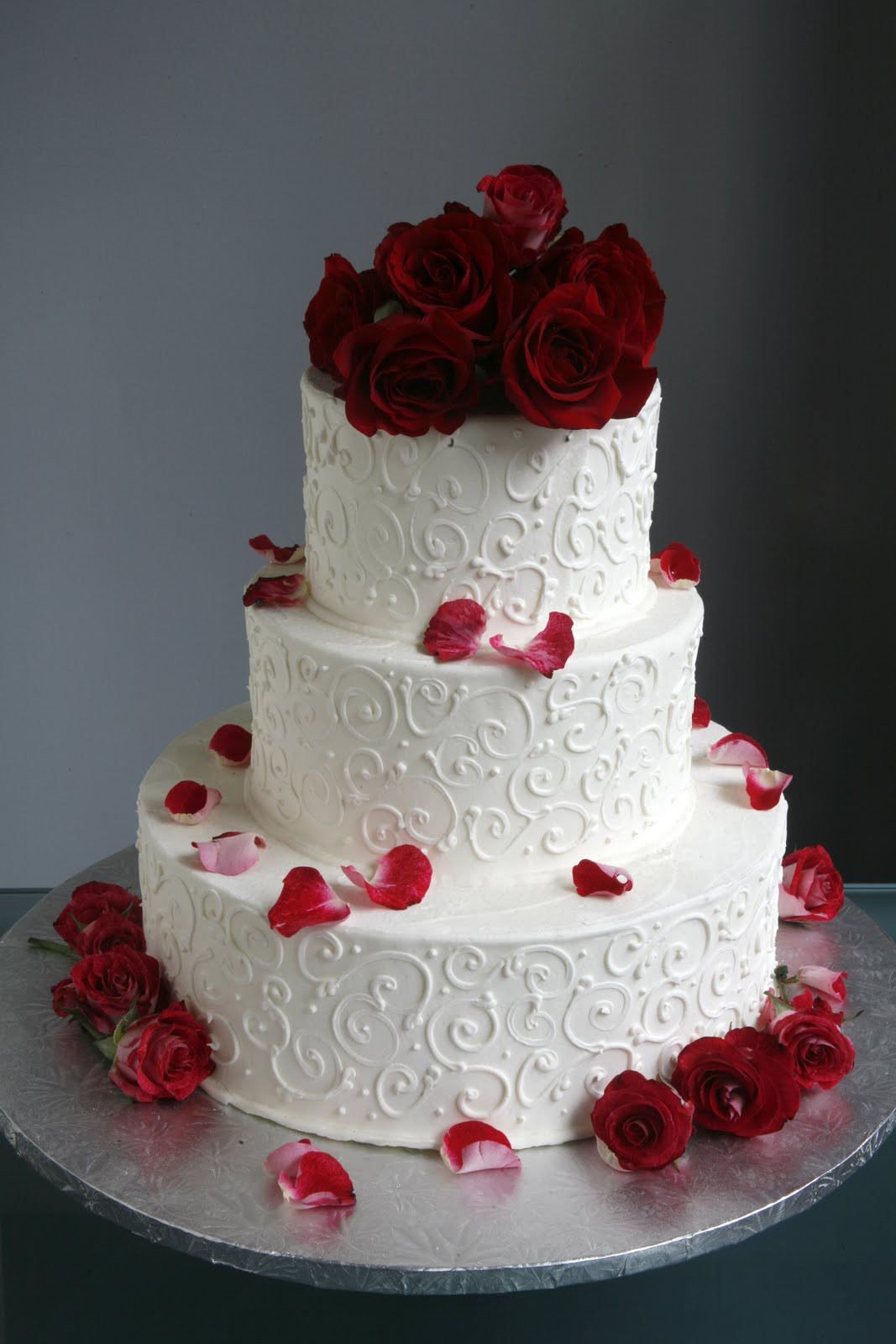 Roses Wedding Cakes
 A Simple Cake Wedding Cake with Fresh Flowers From