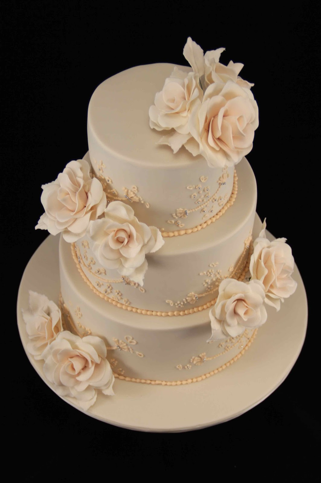 Roses Wedding Cakes
 Bakerz Dad Rose Wedding Cake