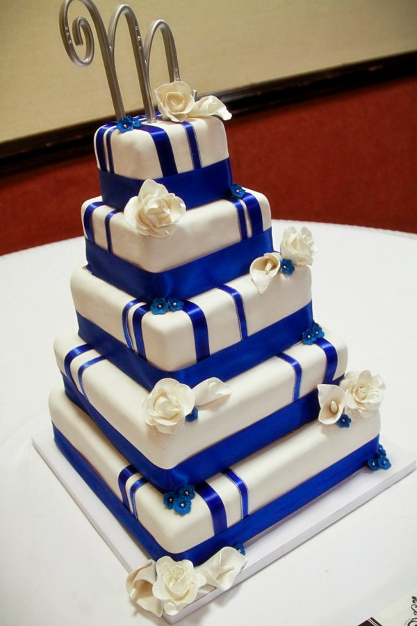 Royal Blue And White Wedding Cakes
 Royal Blue Wedding Ideas And Wedding Invitations