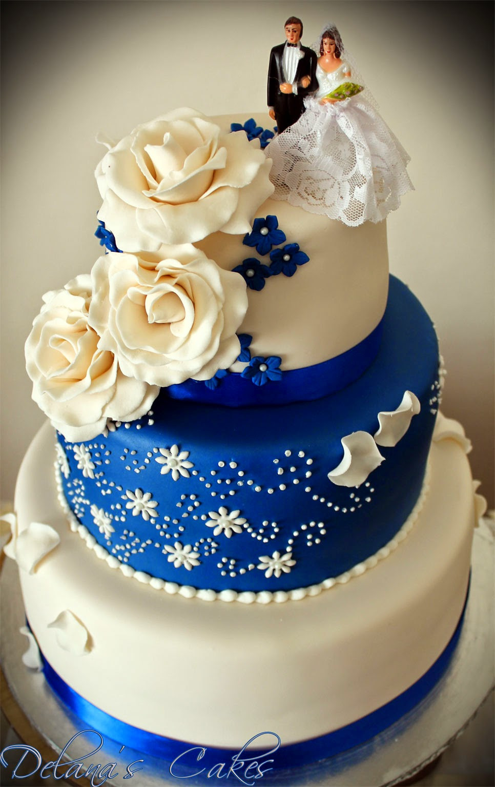 Royal Blue Wedding Cakes
 Delana s Cakes Royal Blue and White Wedding Cake