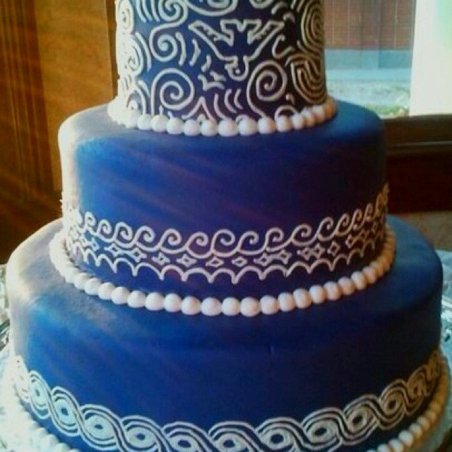 Royal Blue Wedding Cakes Designs
 Coral And Royal Blue Wedding Cake Ideas