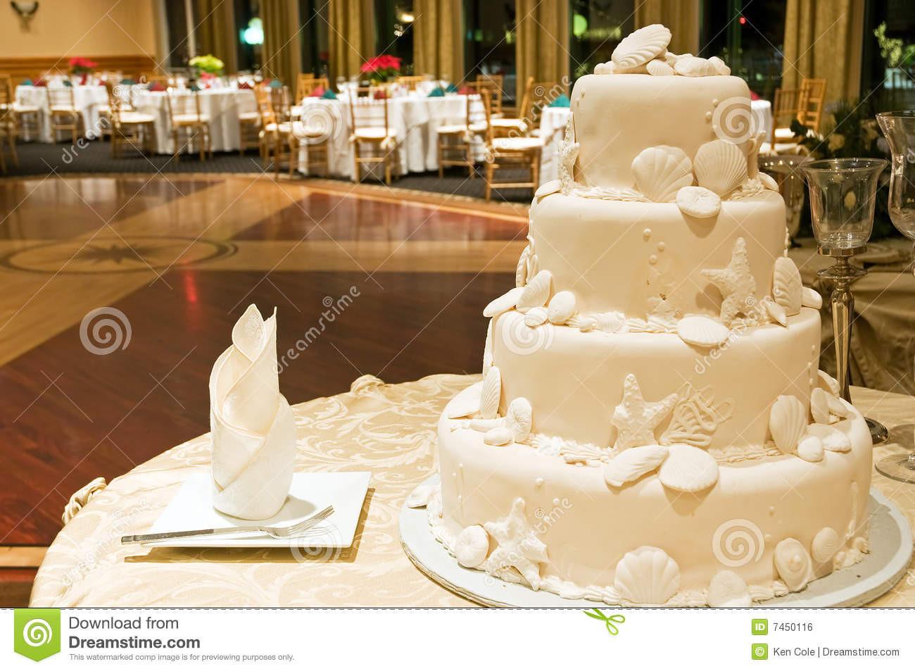 Royalty Wedding Cakes
 White Wedding Cake Royalty Free Stock Image Image