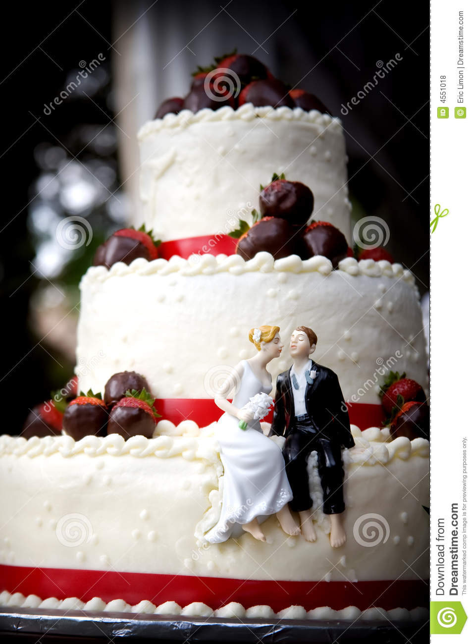 Royalty Wedding Cakes
 8 Free Stock s Wedding Cakes Red Wedding