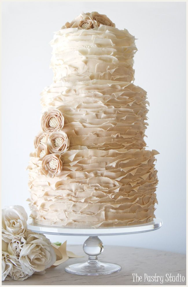 Ruffled Wedding Cakes the Best Ideas for Ruffled Wedding Cakes On Pinterest