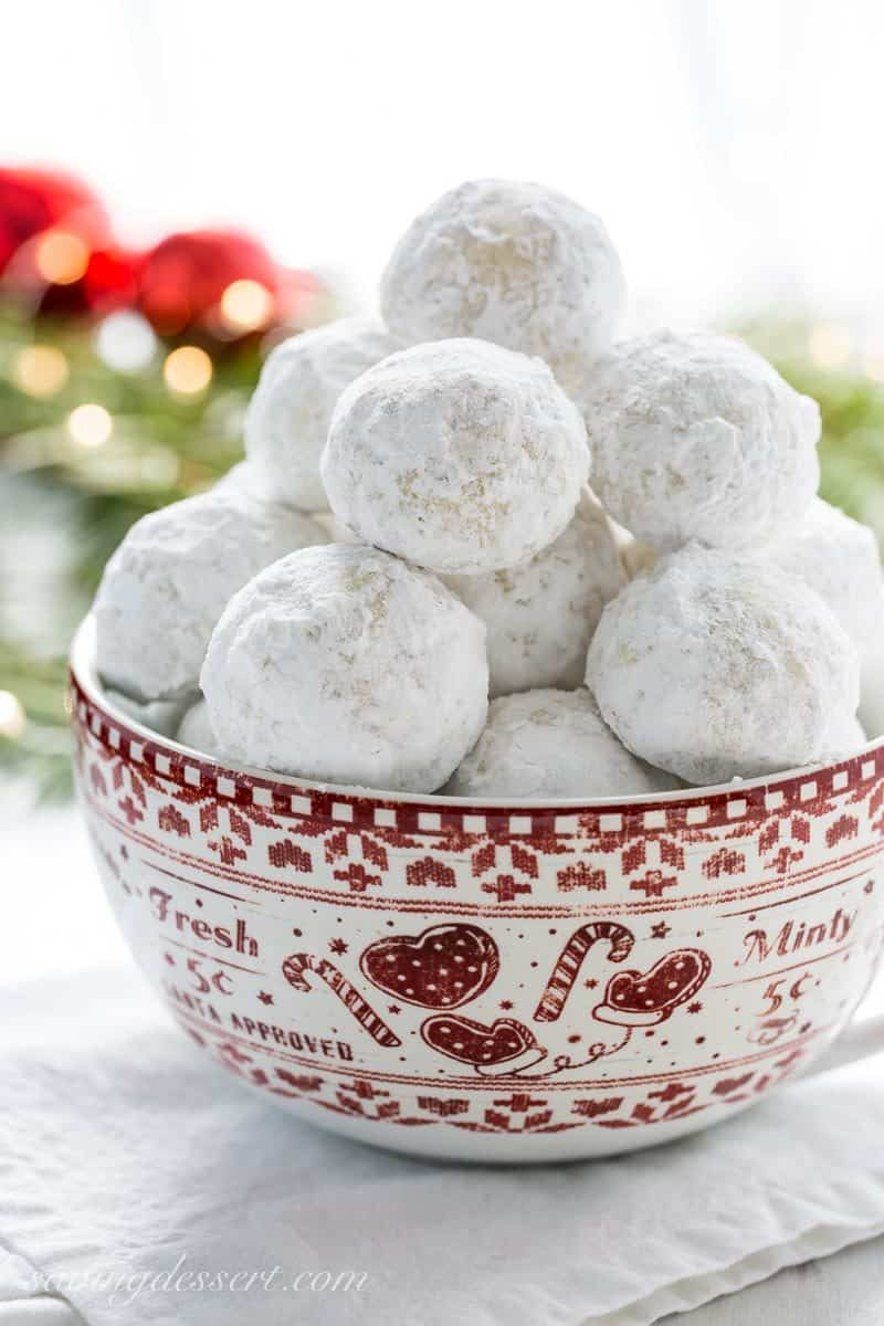 Russian Tea Cakes Vs Mexican Wedding Cookies
 russian tea ball cookies recipe