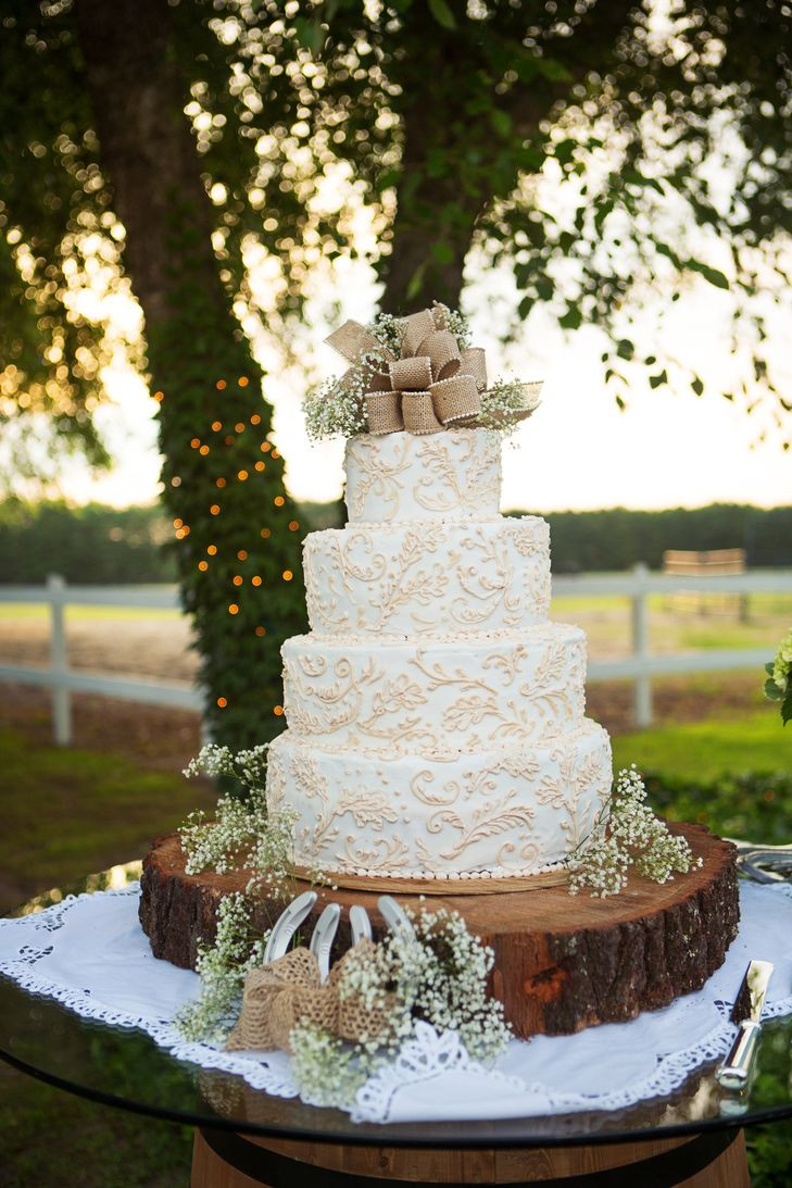 Rustic Country Wedding Cakes
 Rustic Burlap and Lace Wedding Cake