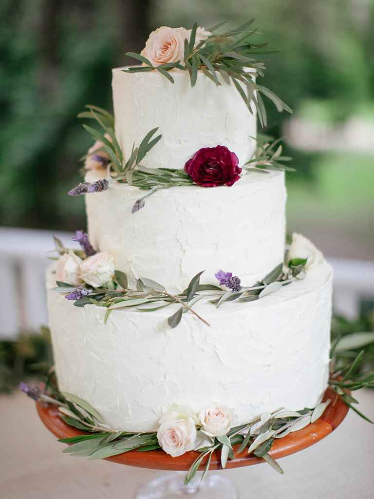 Rustic Country Wedding Cakes
 Rustic Wedding Cake Ideas and Inspiration