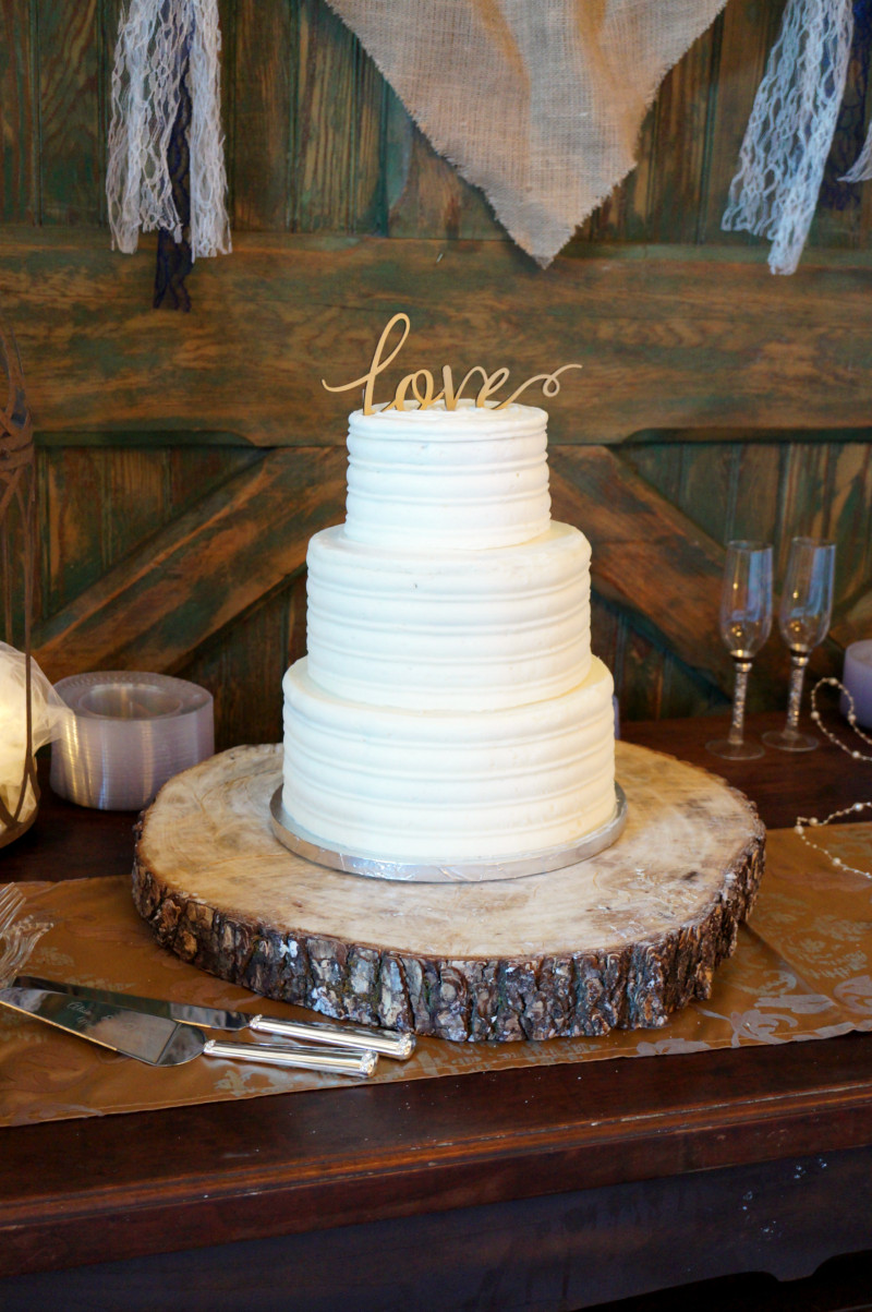 Rustic Country Wedding Cakes
 simple rustic wedding cake