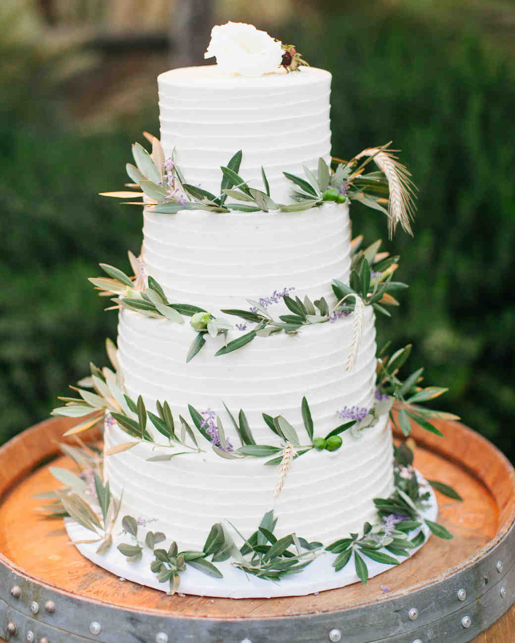 Rustic Country Wedding Cakes
 30 Rustic Wedding Cakes We re Loving