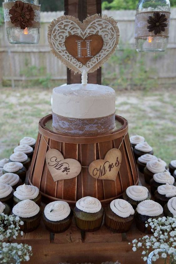 Rustic Wedding Cakes With Cupcakes
 25 Amazing Rustic Wedding Cupcakes & Stands