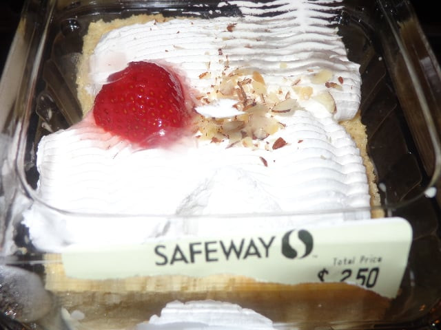 Safeway Wedding Cakes Prices
 safeway cakes flavors