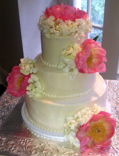 San Antonio Wedding Cakes
 Meemo s Bakery Wedding Cake San Antonio TX WeddingWire