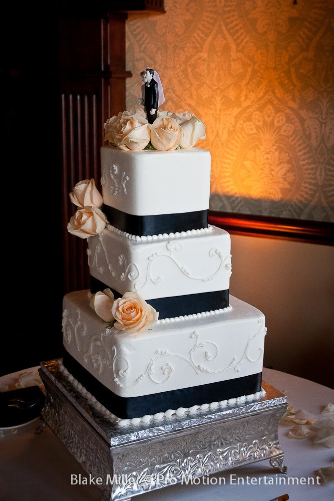 San Diego Wedding Cakes
 San go wedding cake idea in 2017