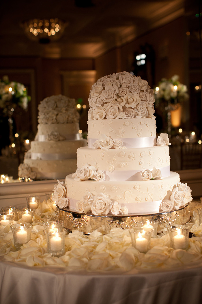 Santa Barbara Wedding Cakes
 Soigne Productions Santa Barbara Wedding Planner Elegant