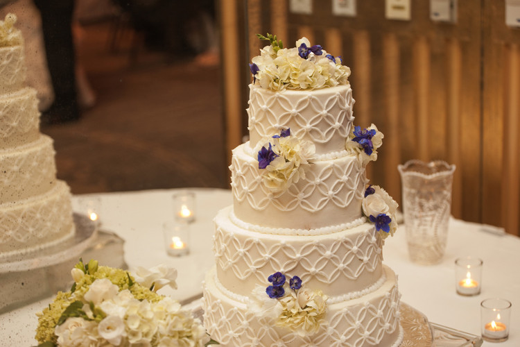 Savannah Wedding Cakes
 Brown Sugar Custom Cakes Mansion at Forsyth Park Cake