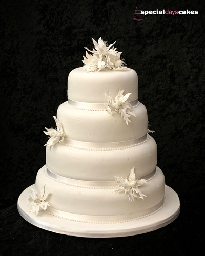 Scotland Wedding Cakes
 Glitter Thistles Special Days