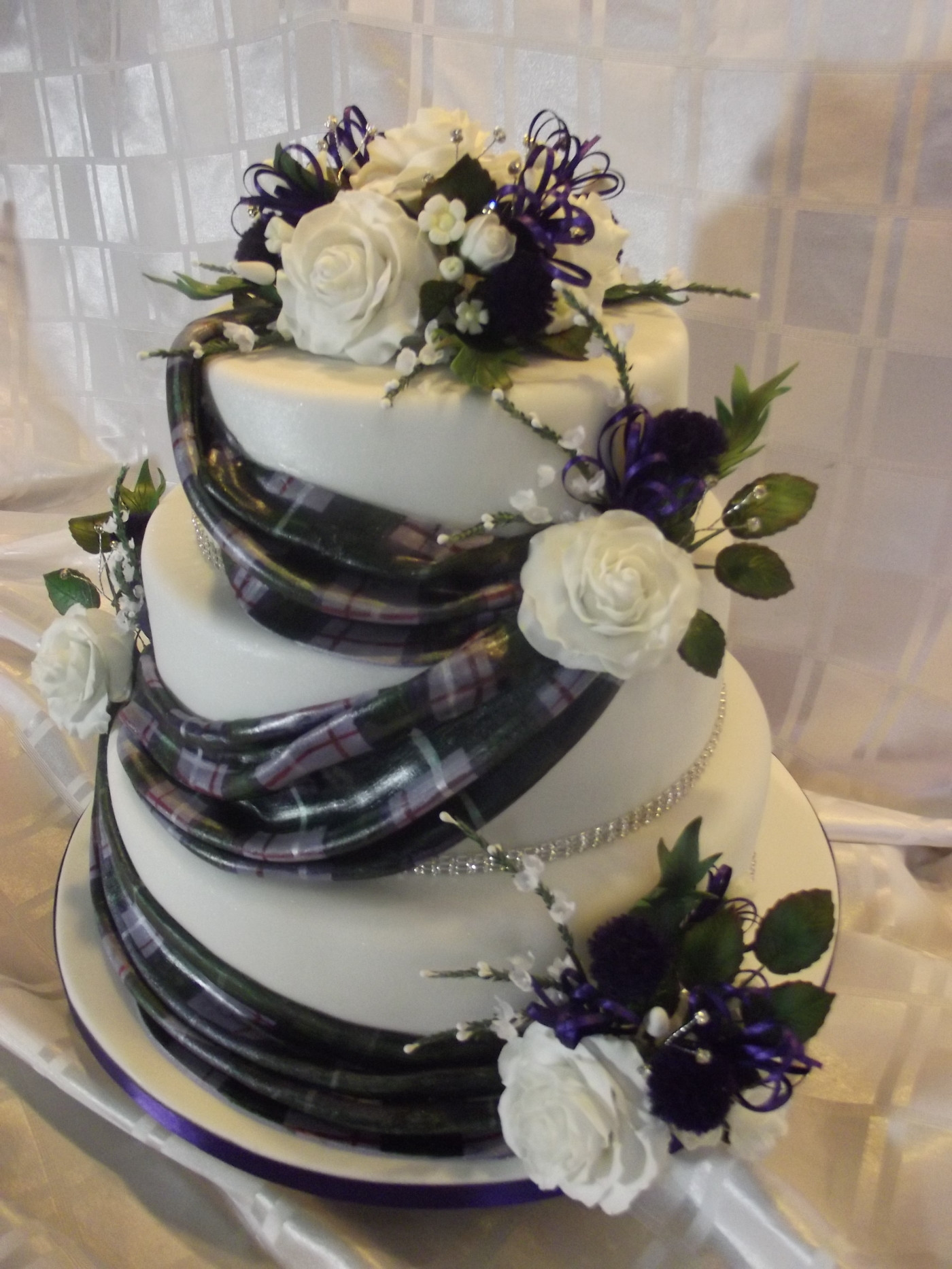 Scotland Wedding Cakes
 Scottish Wedding cake Cake Decorating munity Cakes