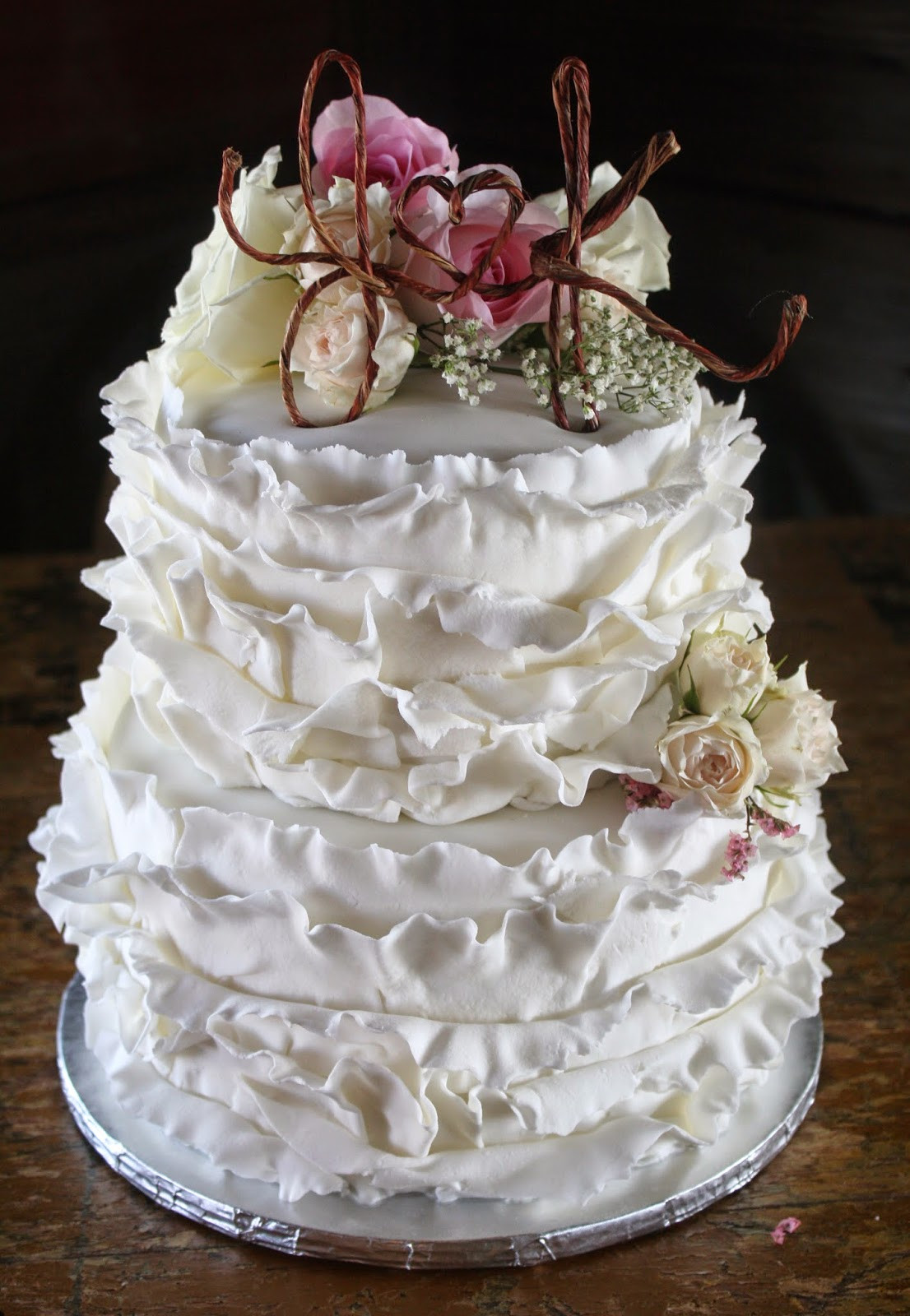 Shabby Chic Wedding Cakes
 A Shabby Chic Wedding Cake and some wedding decor pics