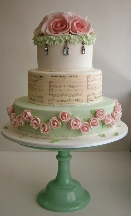 Shabby Chic Wedding Cakes
 Really Beautiful Shabby Chic Wedding Cakes