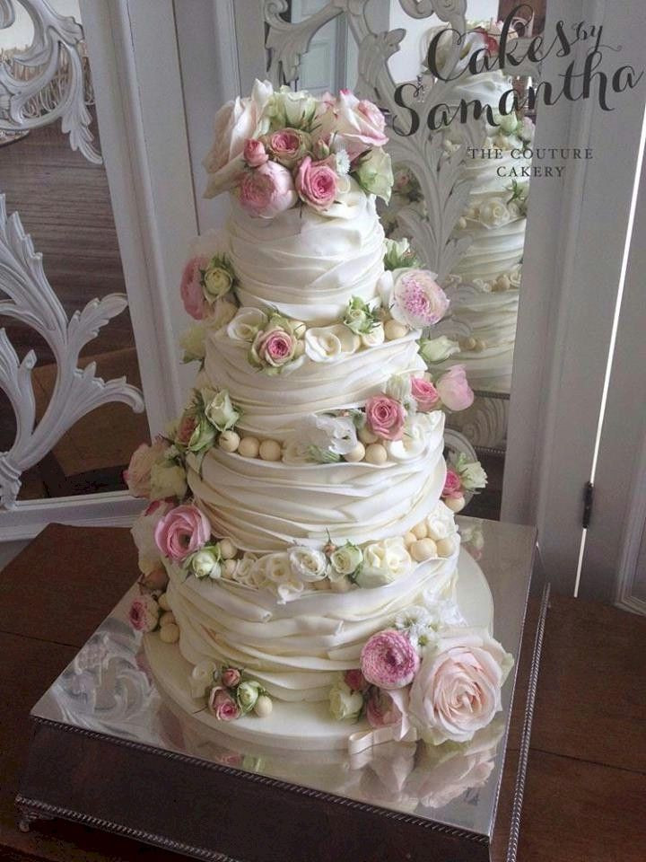 Shabby Sheek Wedding Cakes
 Best 25 Shabby chic cakes ideas on Pinterest