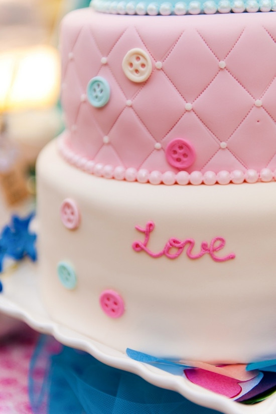 Shabby Sheek Wedding Cakes
 Special WednesdayUnique Wedding Cakes For You