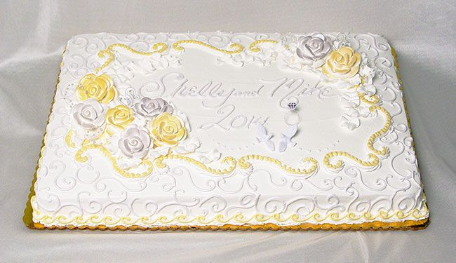 Sheet Cake Wedding
 Loving the trend of making one tier double height