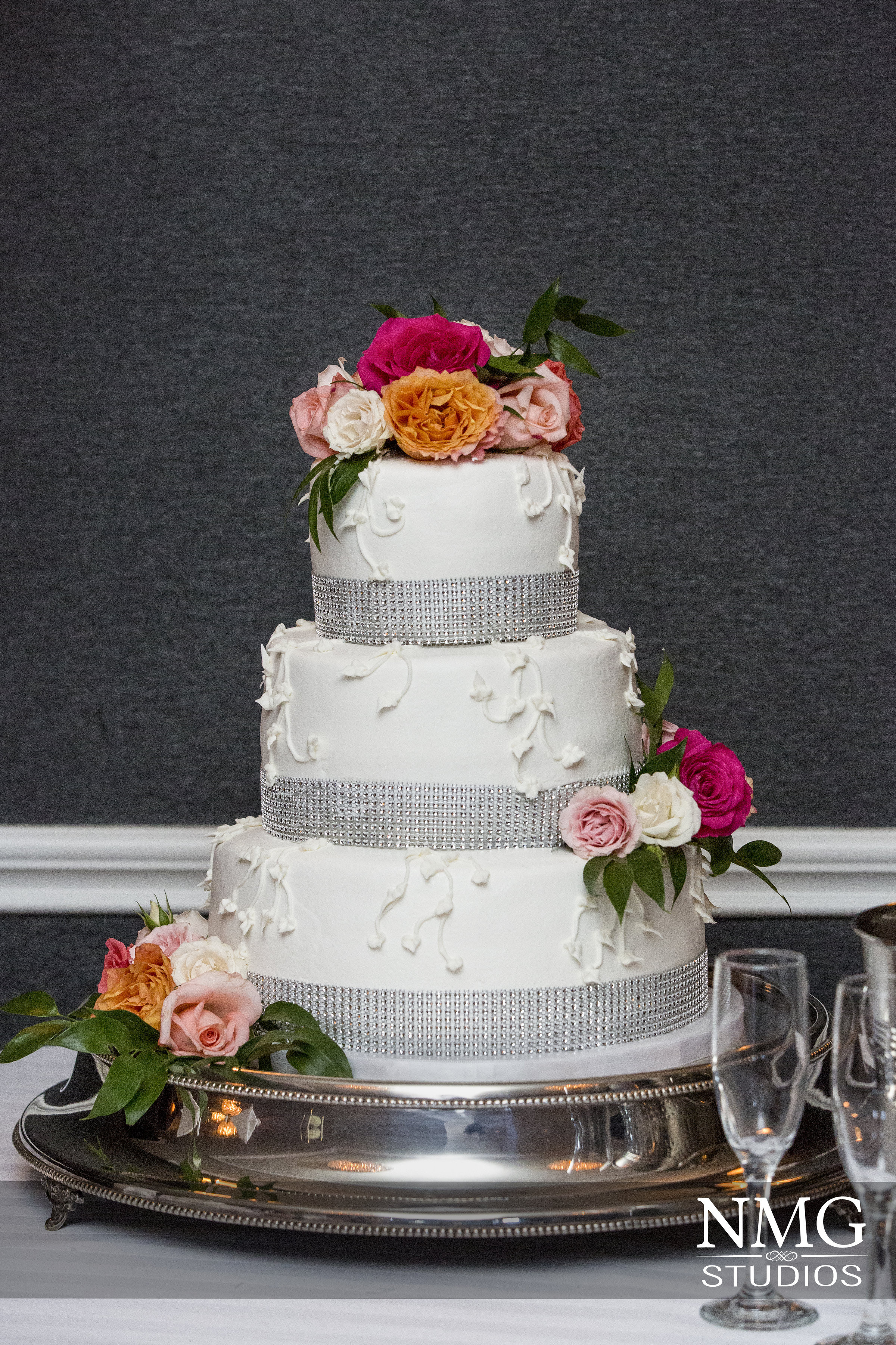 Show Me Pictures Of Wedding Cakes
 Show me your 3 tier wedding cakes