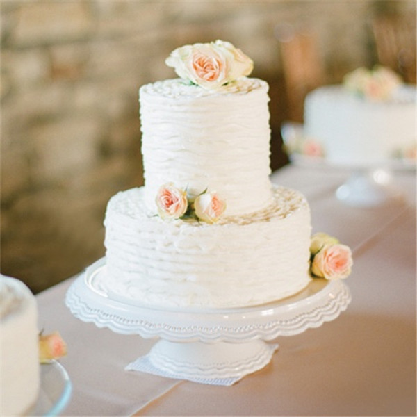 Simple 2 Tier Wedding Cakes
 40 Elegant and Simple White Wedding Cakes Ideas Page 3