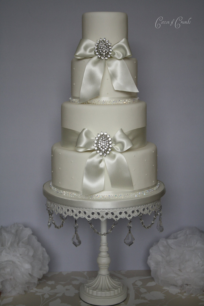 Simple Elegance Wedding Cakes
 Simple elegance wedding cake