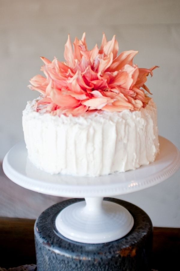 Simple Fall Wedding Cakes
 Top 16 Unique Single Tier Flower Wedding Cakes – Cheap