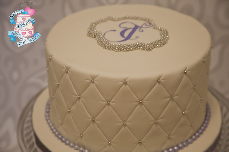 Simple One Tier Wedding Cakes
 Sweet And Simple e Tier Wedding Cake Quilted Fondant