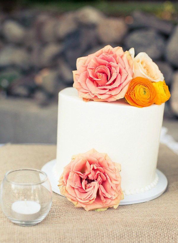 Simple One Tier Wedding Cakes
 25 Stunning Single Tier Wedding Cakes