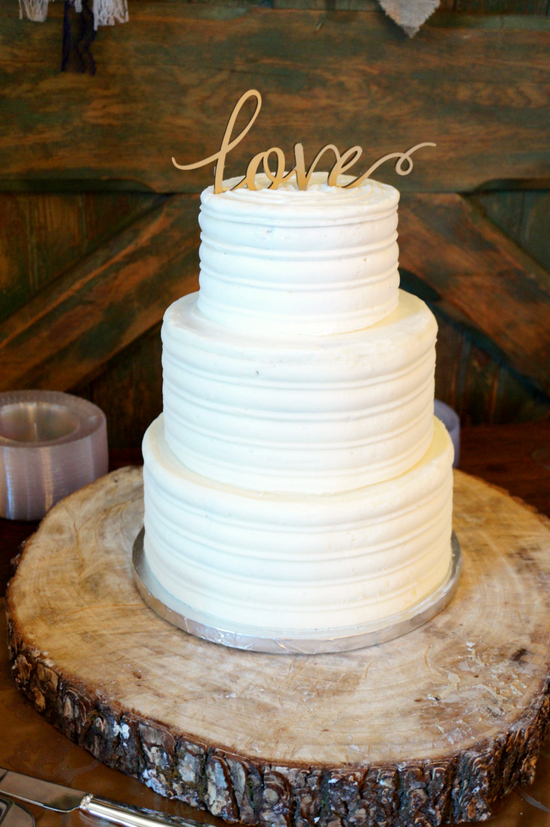Simple Rustic Wedding Cakes
 simple rustic wedding cake