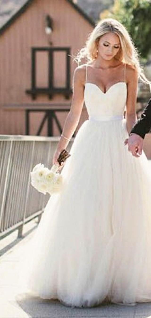 Simple Spaghetti Strap Wedding Dress
 Simple Spaghetti Straps Layers Tulle Ball Gown Wedding