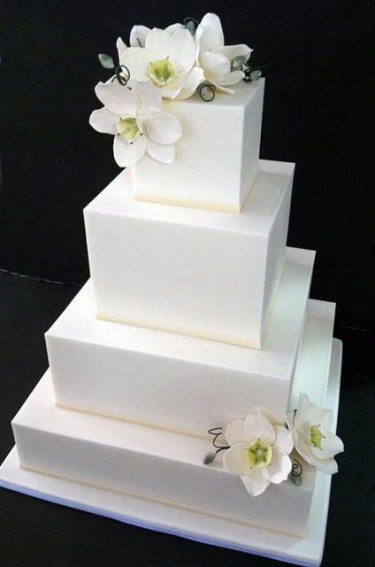 Simple Square Wedding Cakes
 30 Gorgeous Square Wedding Cake Ideas Weddingomania