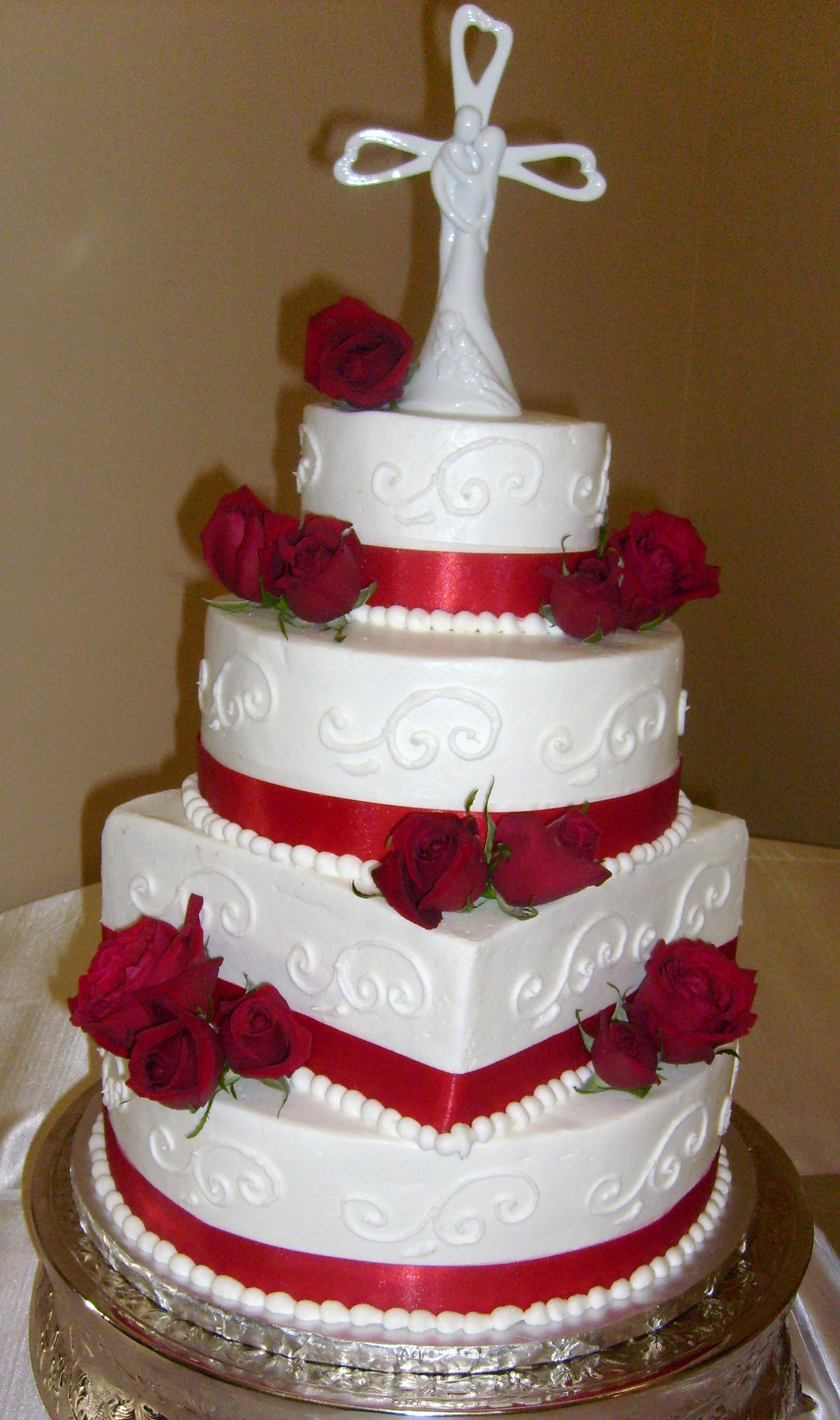 Simple Square Wedding Cakes
 Simple Square Wedding Cakes