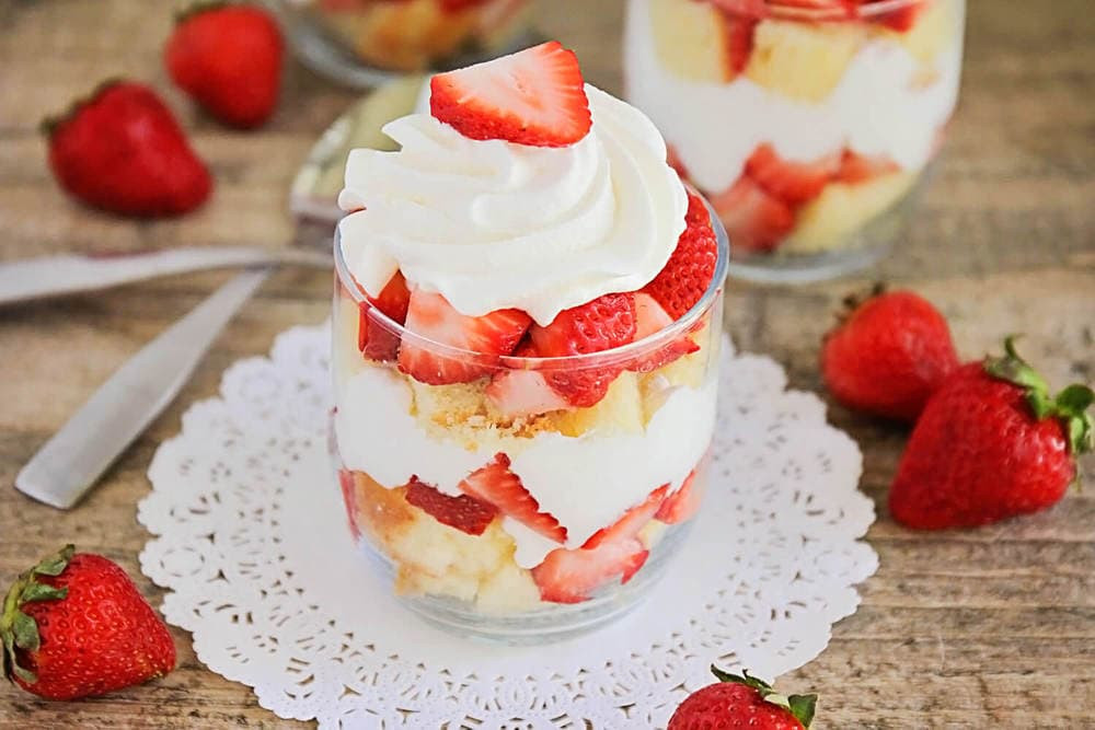 Simple Summer Desserts
 EASY Strawberry Shortcake Trifle I Heart Nap Time