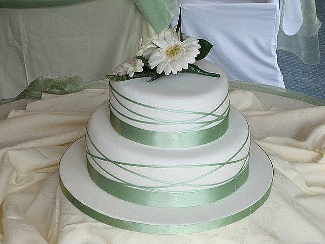 Simple Two Tier Wedding Cakes
 Simple 2 Tier Wedding Cakes Best Ideas