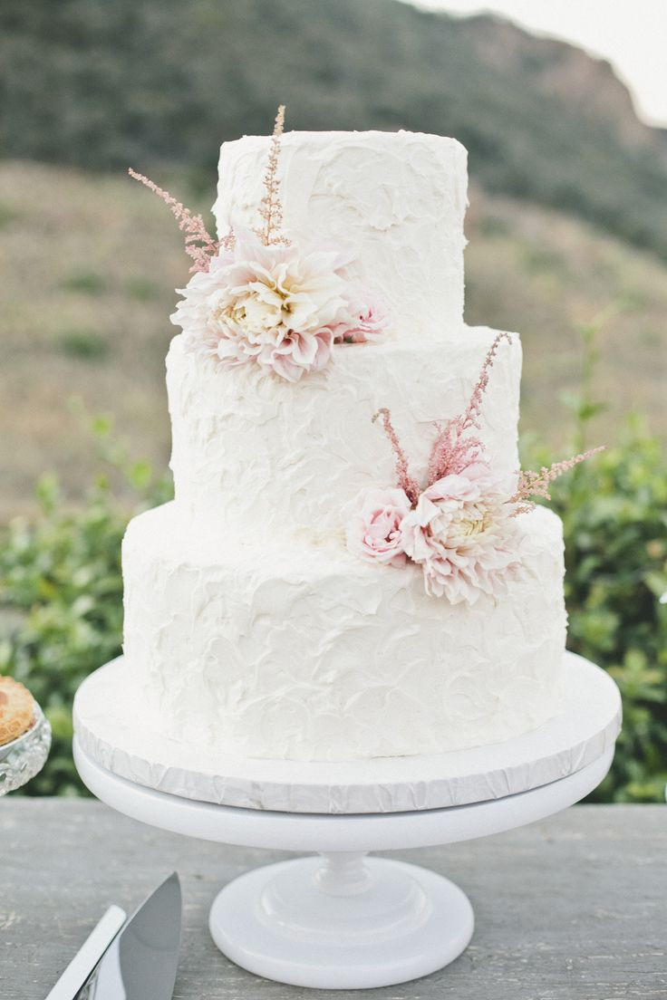 Simple Wedding Cakes
 Top 15 Real Flower Rustic Wedding Cake Designs – Unique