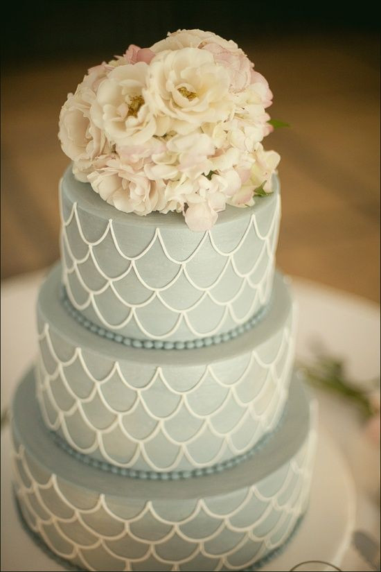 Simple Wedding Cakes Design
 Simple elegant and unique wedding cake