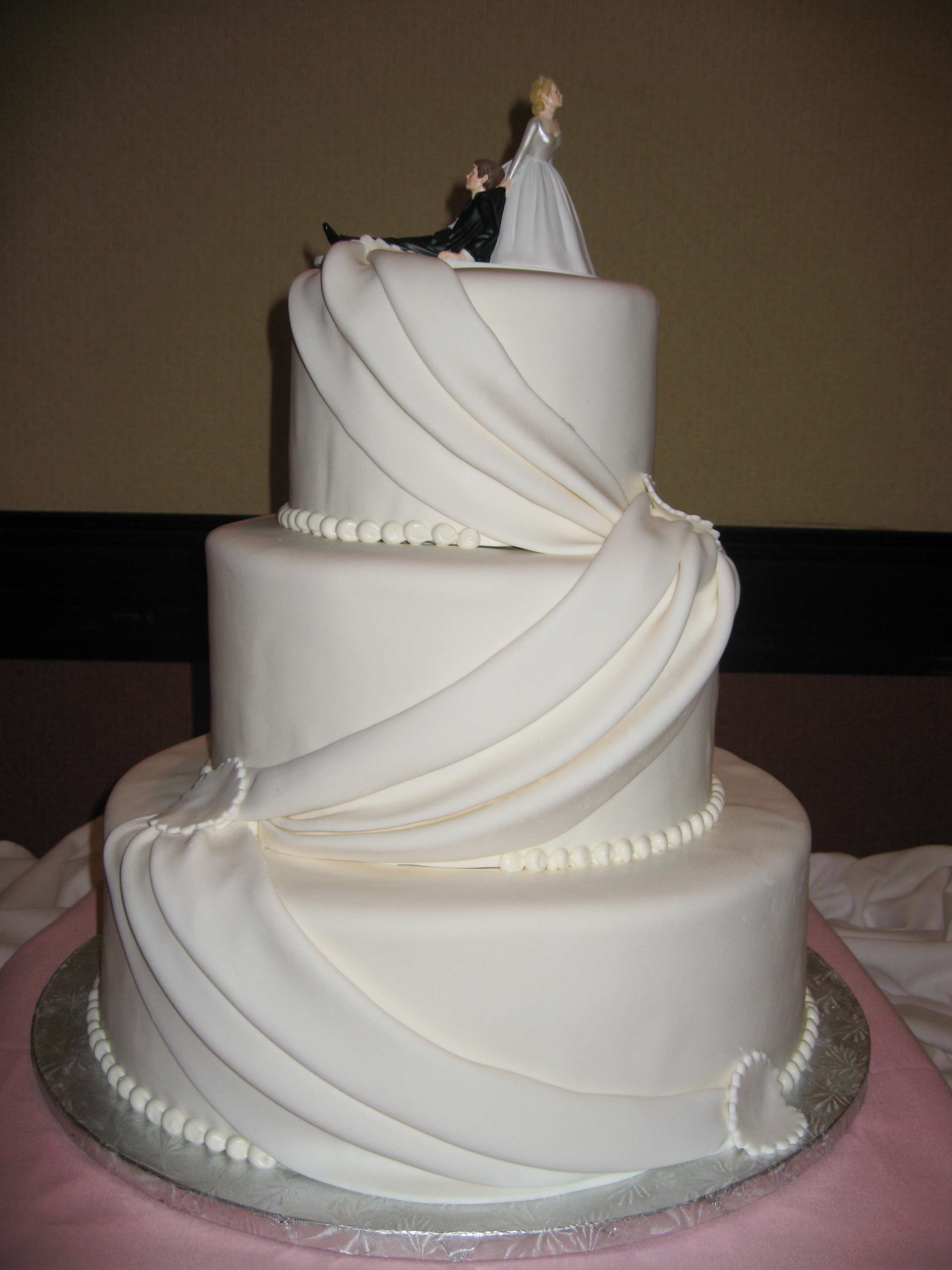 Simple Wedding Cakes Design
 30 ULTIMATE WEDDING CAKES TO STEAL THE SHOW