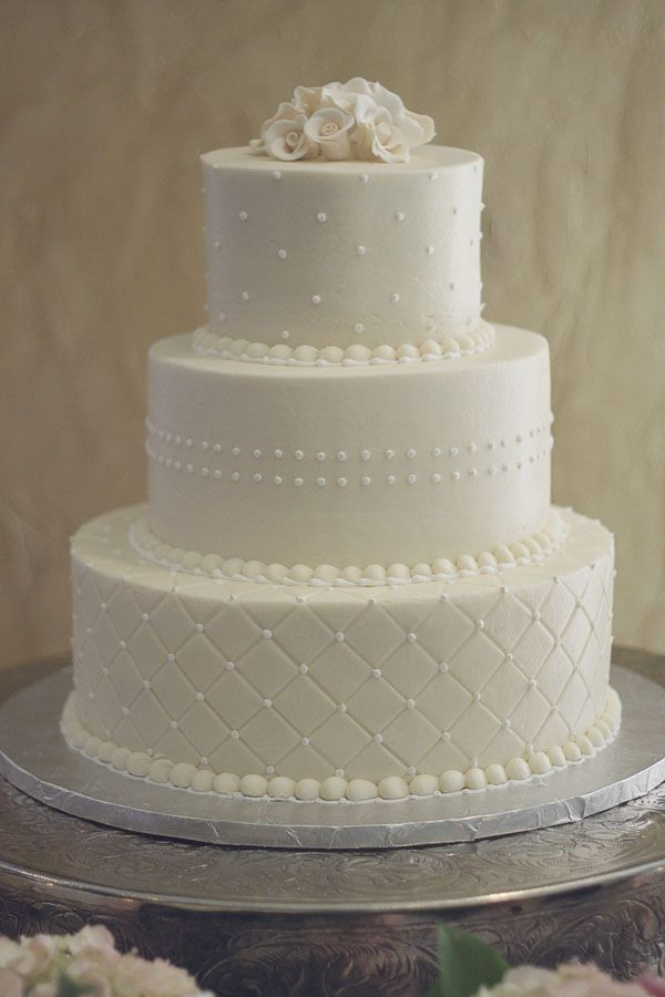 Simple White Wedding Cake
 of simple wedding cakes from 2011 to 2015