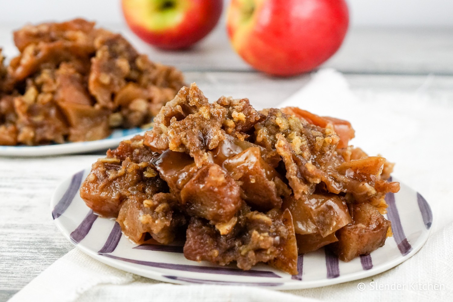 Slow Cooker Apple Recipes Healthy
 Healthy Slow Cooker Apple Crisp Slender Kitchen