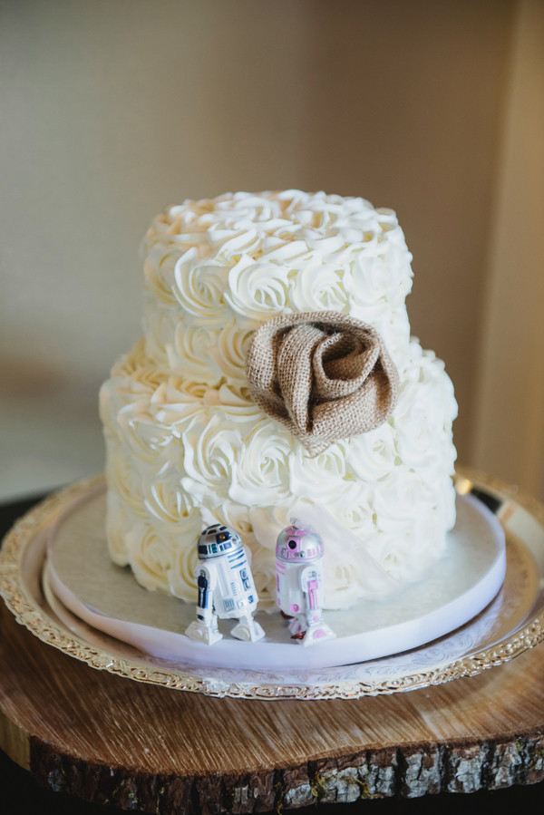 Small 2 Tier Wedding Cakes
 Small 2 tier wedding cakes idea in 2017